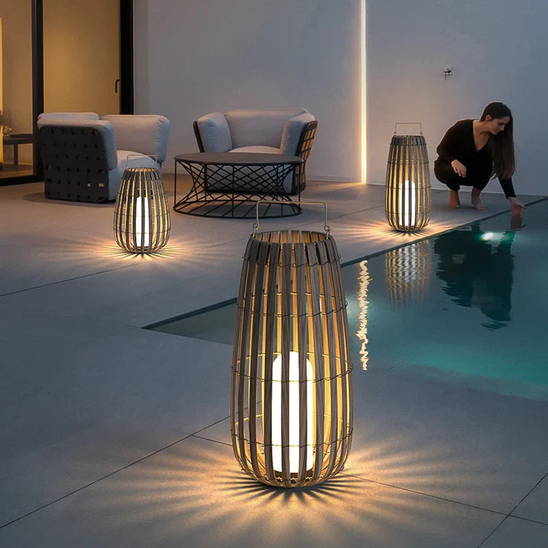 Elegant Rattan Garden Light