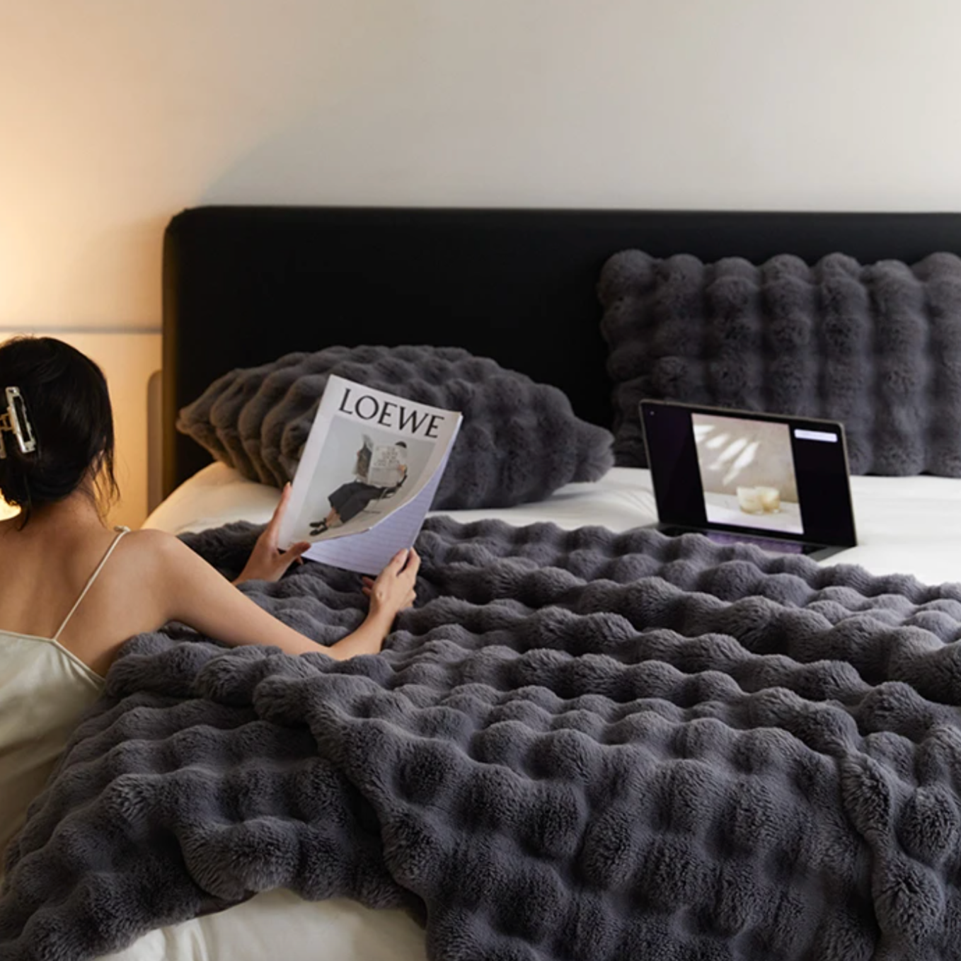 CozyCloud Faux Fur Blanket